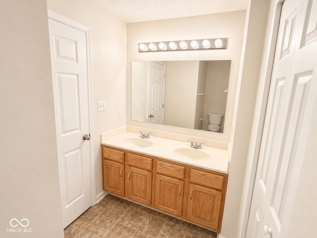 3060 Wildcat Lane, Indianapolis, IN 46203