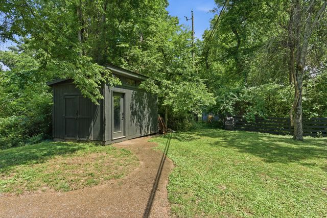 2419 Valley Brook Rd, Nashville, TN 37215