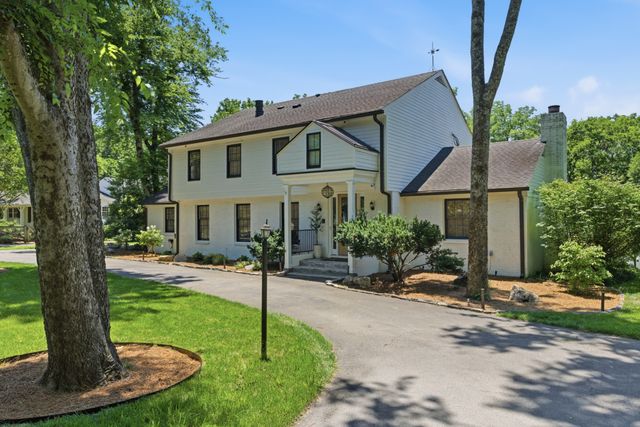 2419 Valley Brook Rd, Nashville, TN 37215