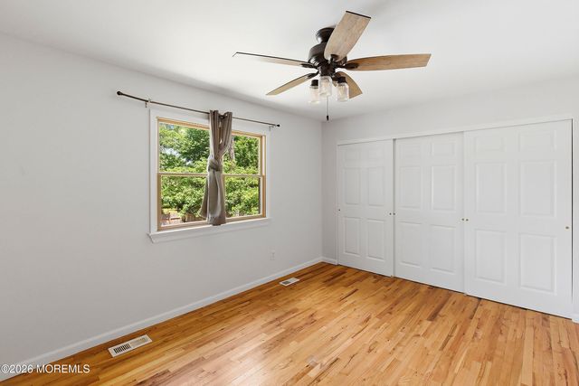 59 Park Avenue, Bayville, NJ 08721