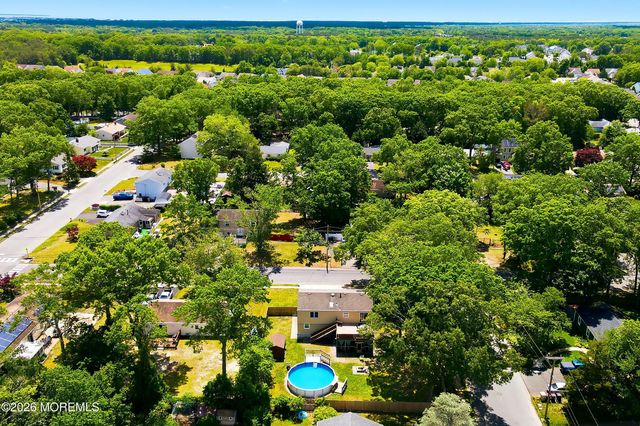 59 Park Avenue, Bayville, NJ 08721