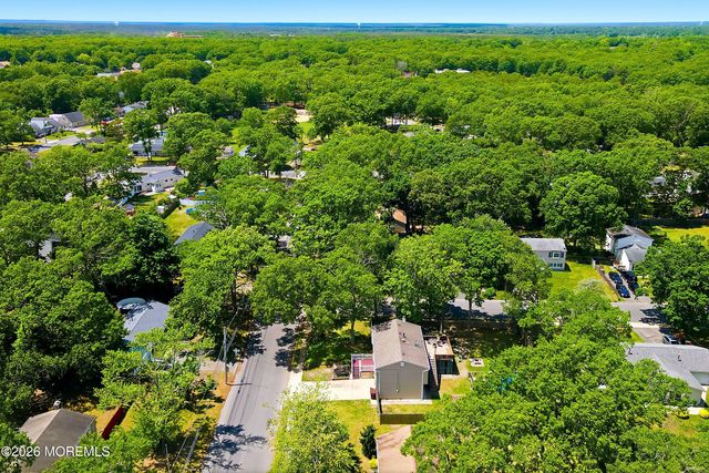59 Park Avenue, Bayville, NJ 08721