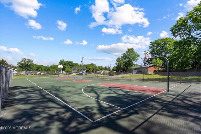 59 Park Avenue, Bayville, NJ 08721