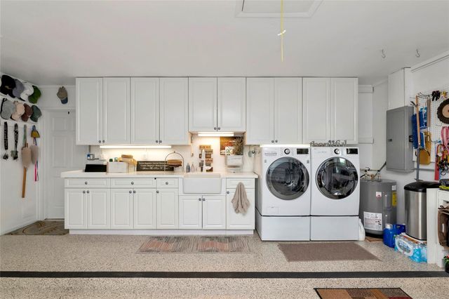 3602 JOYCE DRIVE, Bradenton, FL 34208