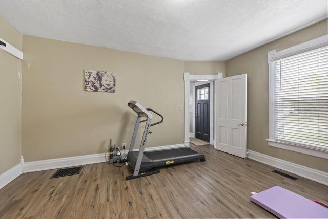 154 Powell Street, Ashville, OH 43103