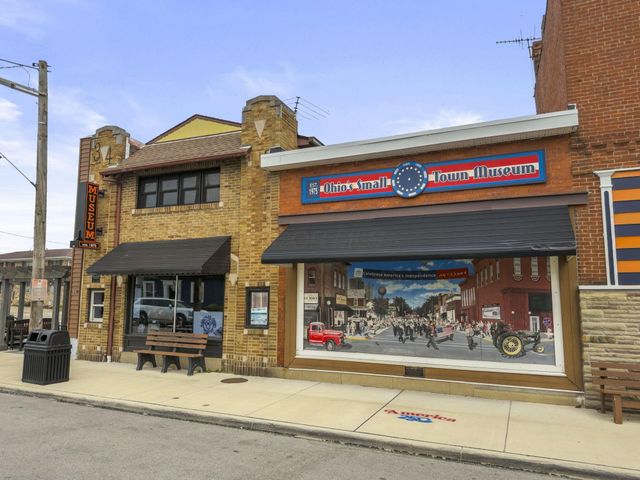 154 Powell Street, Ashville, OH 43103