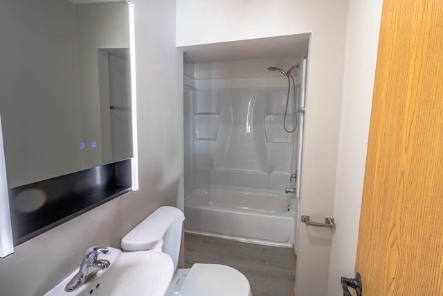 W1060 Golden Glow ROAD, Genoa City, WI 53128