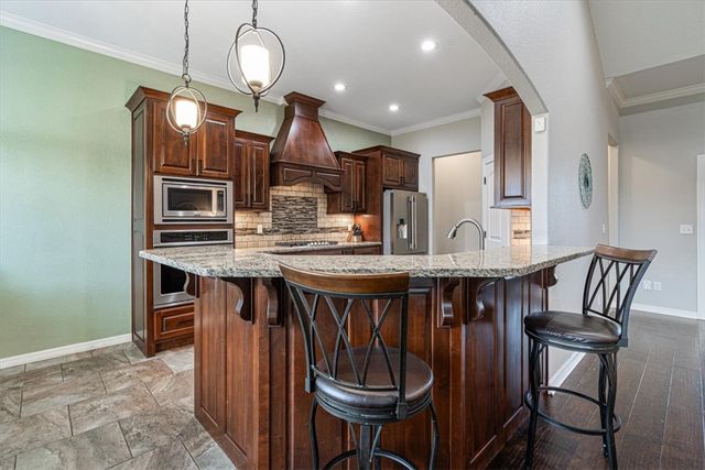 4846 W Wales Drive, Fayetteville, AR 72704