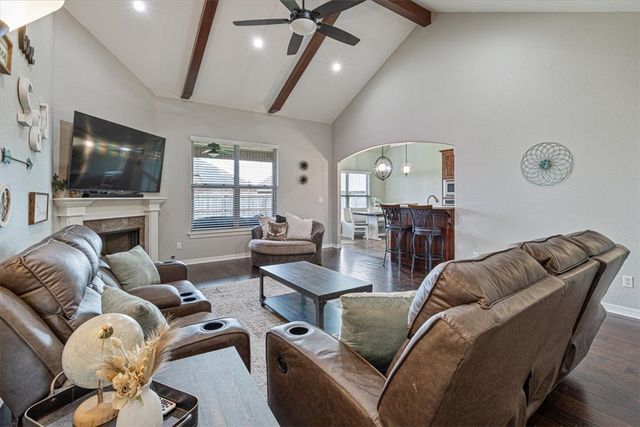 4846 W Wales Drive, Fayetteville, AR 72704