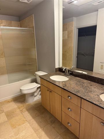 3505 Sage Road 303, Houston, TX 77056