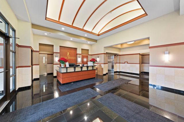 6420 Double Eagle Drive 510, Woodridge, IL 60517