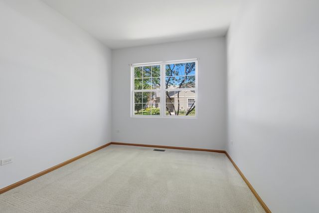 12956 Pennsylvania Avenue, Huntley, IL 60142