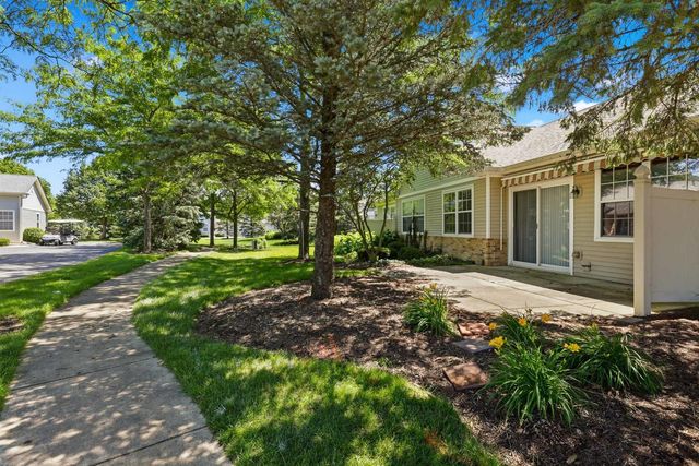 12956 Pennsylvania Avenue, Huntley, IL 60142