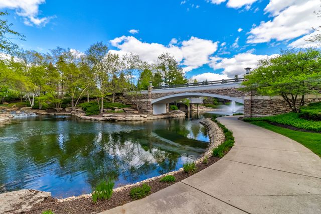 12956 Pennsylvania Avenue, Huntley, IL 60142