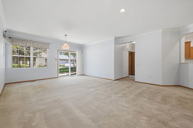 12956 Pennsylvania Avenue, Huntley, IL 60142