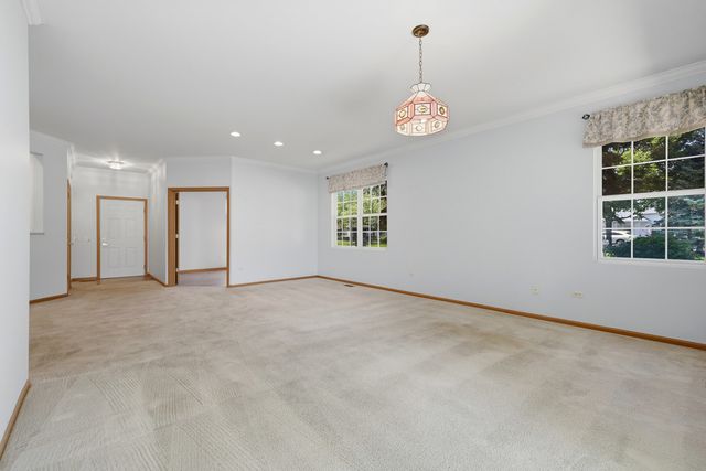 12956 Pennsylvania Avenue, Huntley, IL 60142