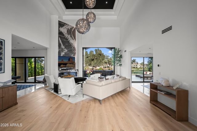 7323 E GAINEY RANCH Road 3, Scottsdale, AZ 85258