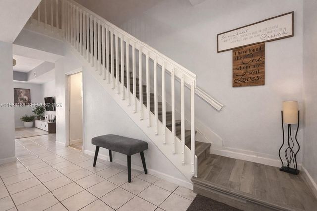 10909 NW 43rd Ln, Doral, FL 33178