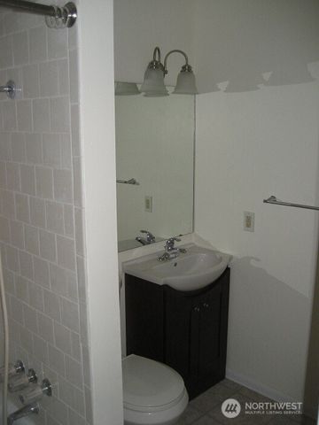 1254 8th Avenue S, Edmonds, WA 98020