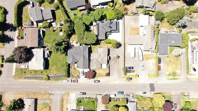 1254 8th Avenue S, Edmonds, WA 98020