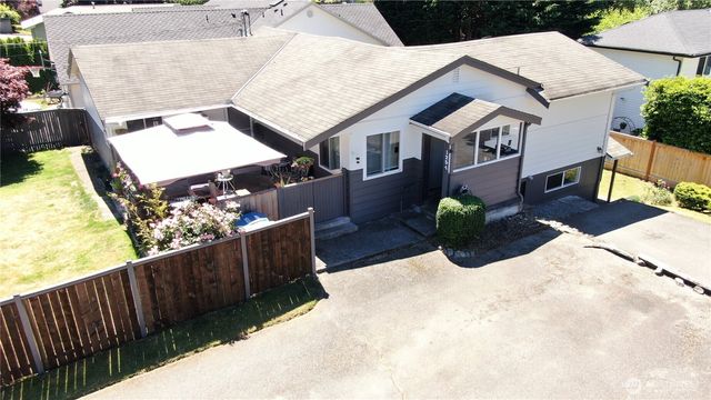 1254 8th Avenue S, Edmonds, WA 98020