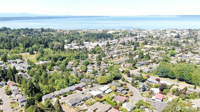 1254 8th Avenue S, Edmonds, WA 98020