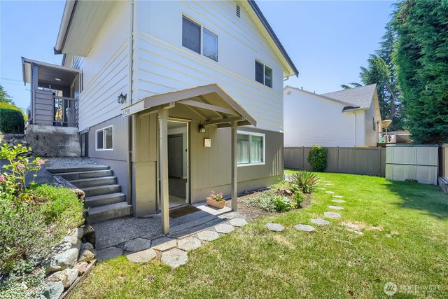1254 8th Avenue S, Edmonds, WA 98020