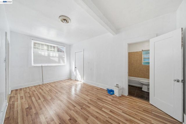 5315 Cole Street, Oakland, CA 94601