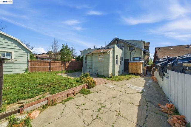 5315 Cole Street, Oakland, CA 94601