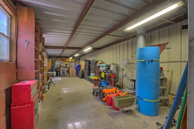 590 Angela Lane, Hemphill, TX 75948