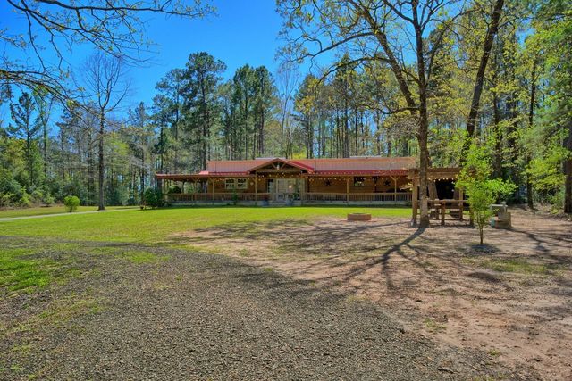 590 Angela Lane, Hemphill, TX 75948