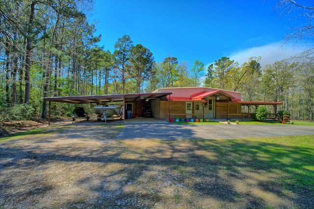 590 Angela Lane, Hemphill, TX 75948