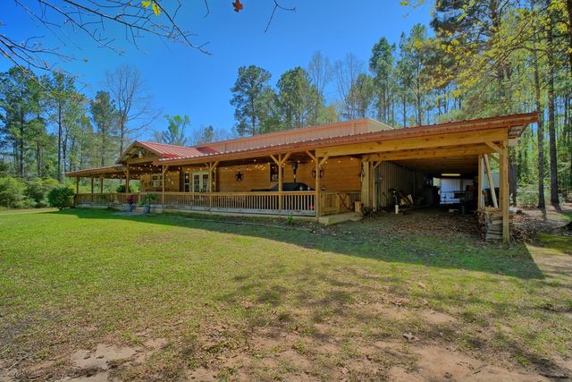 590 Angela Lane, Hemphill, TX 75948