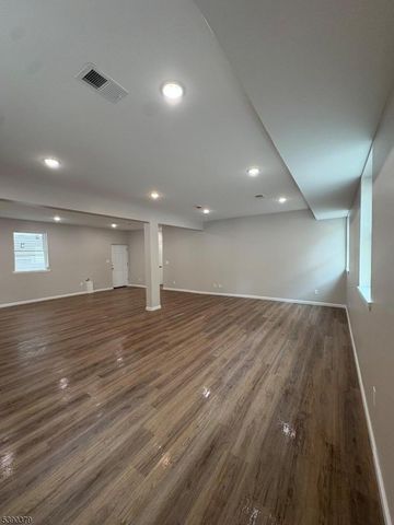 118 19Th Ave, Irvington Twp., NJ 07111