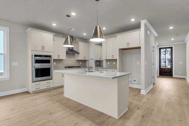 764 Maynard Lane, Summerville, SC 29486