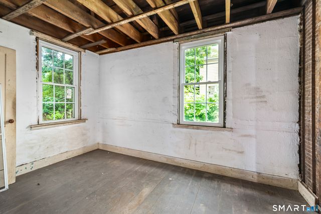 20 Maple Street, Middletown, CT 06457