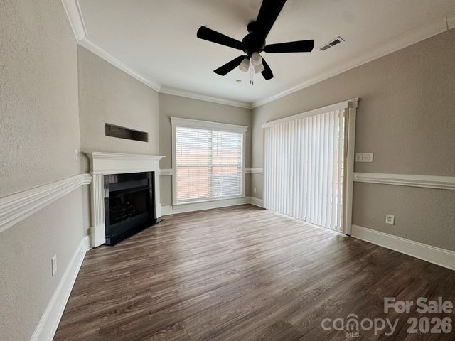 1005 Stuarts Landing Drive, Cramerton, NC 28032
