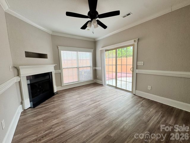 1005 Stuarts Landing Drive, Cramerton, NC 28032