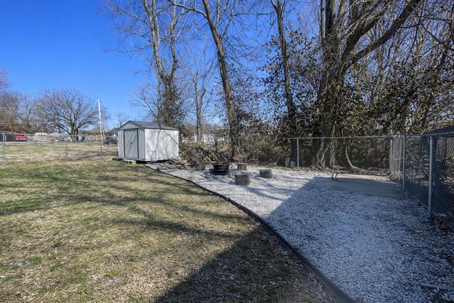 1340 N Brown Avenue, Springfield, MO 65802