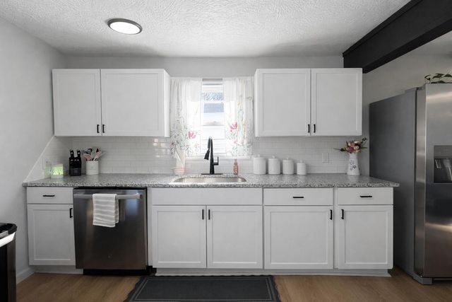 1340 N Brown Avenue, Springfield, MO 65802