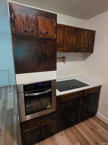 100-106 S Yancy Lane, Bloomington, IN 47404