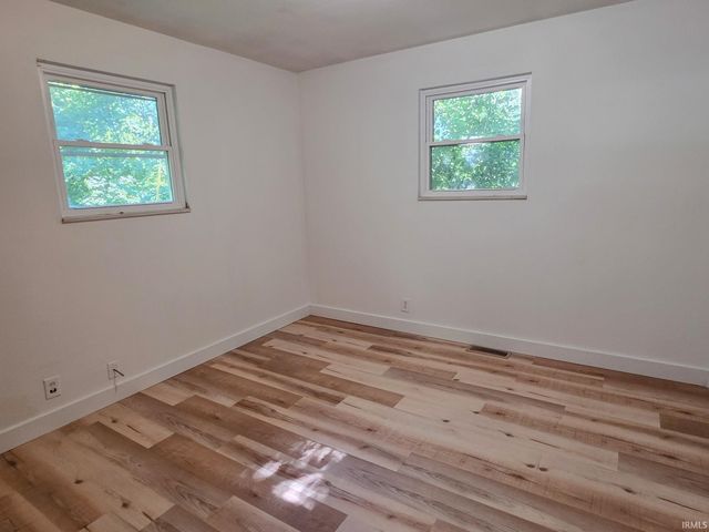 100-106 S Yancy Lane, Bloomington, IN 47404