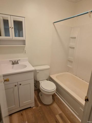 100-106 S Yancy Lane, Bloomington, IN 47404