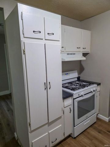 100-106 S Yancy Lane, Bloomington, IN 47404