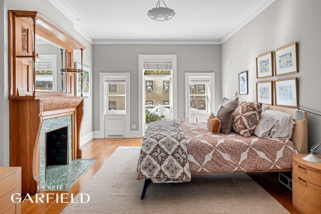 251 W 99TH Street, New York City, NY 10025