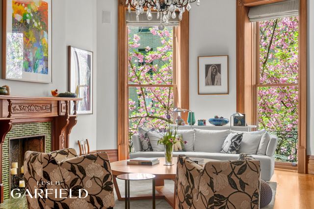 251 W 99TH Street, New York City, NY 10025