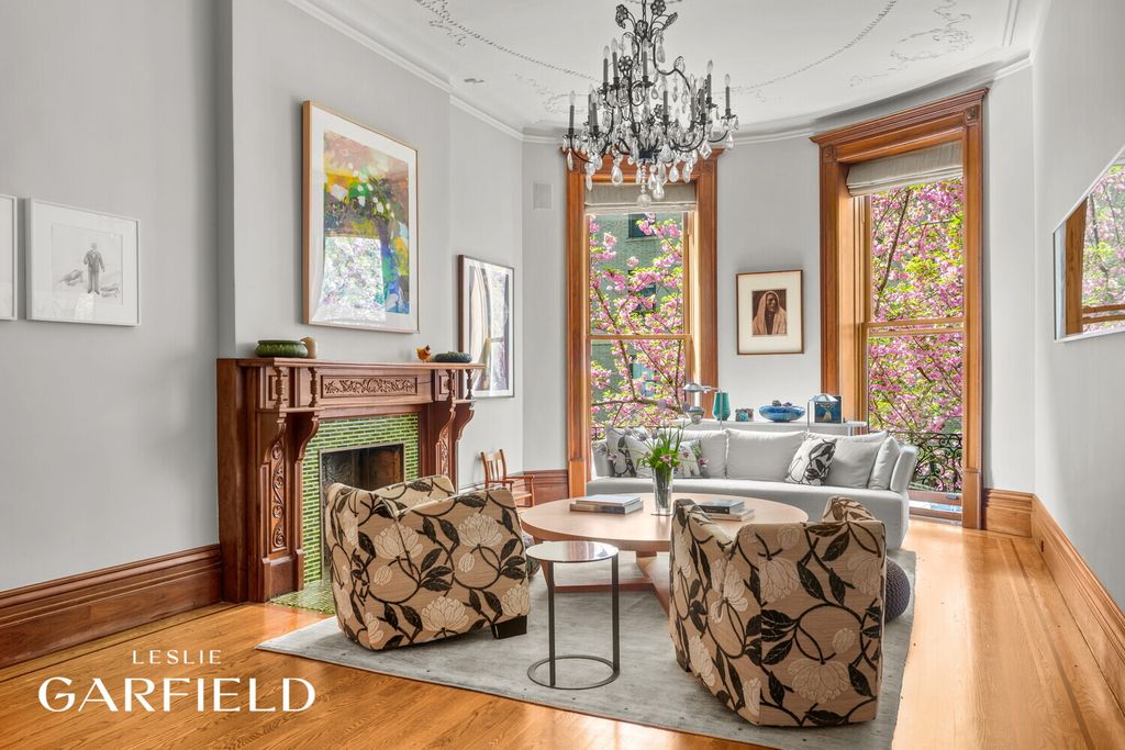 251 W 99TH Street, New York City, NY 10025