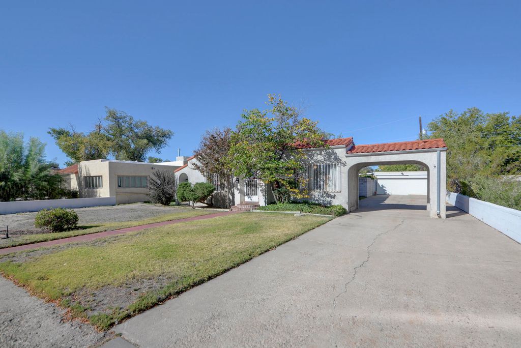 205 SAN PASQUALE Avenue SW, Albuquerque, NM 87104