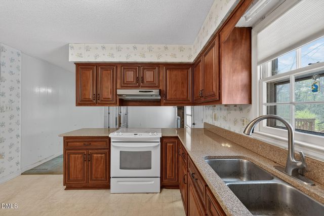 1620 Wait Avenue, Wake Forest, NC 27587