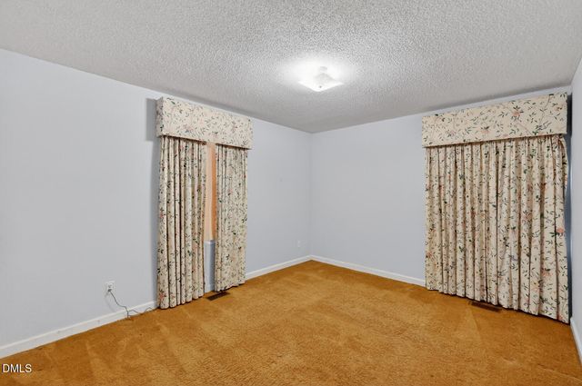 1620 Wait Avenue, Wake Forest, NC 27587